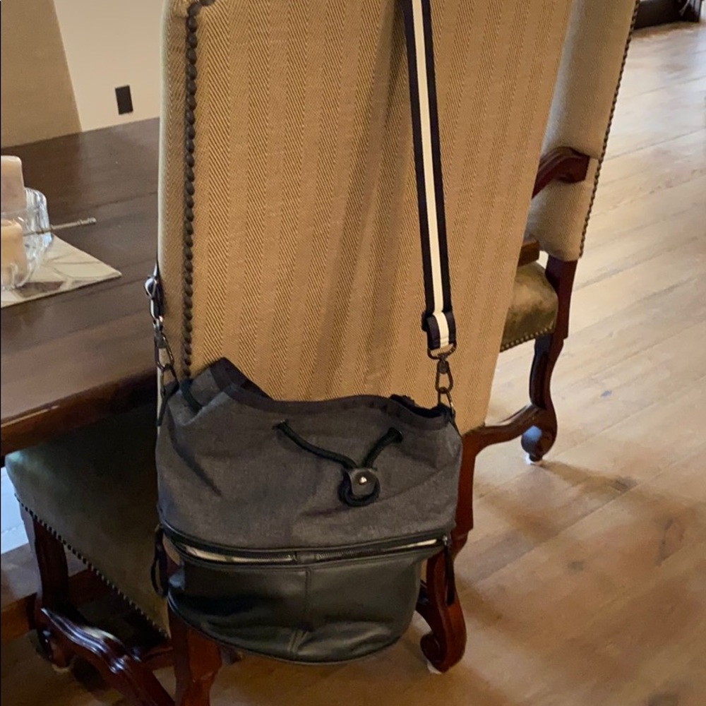 Lululemon bag
